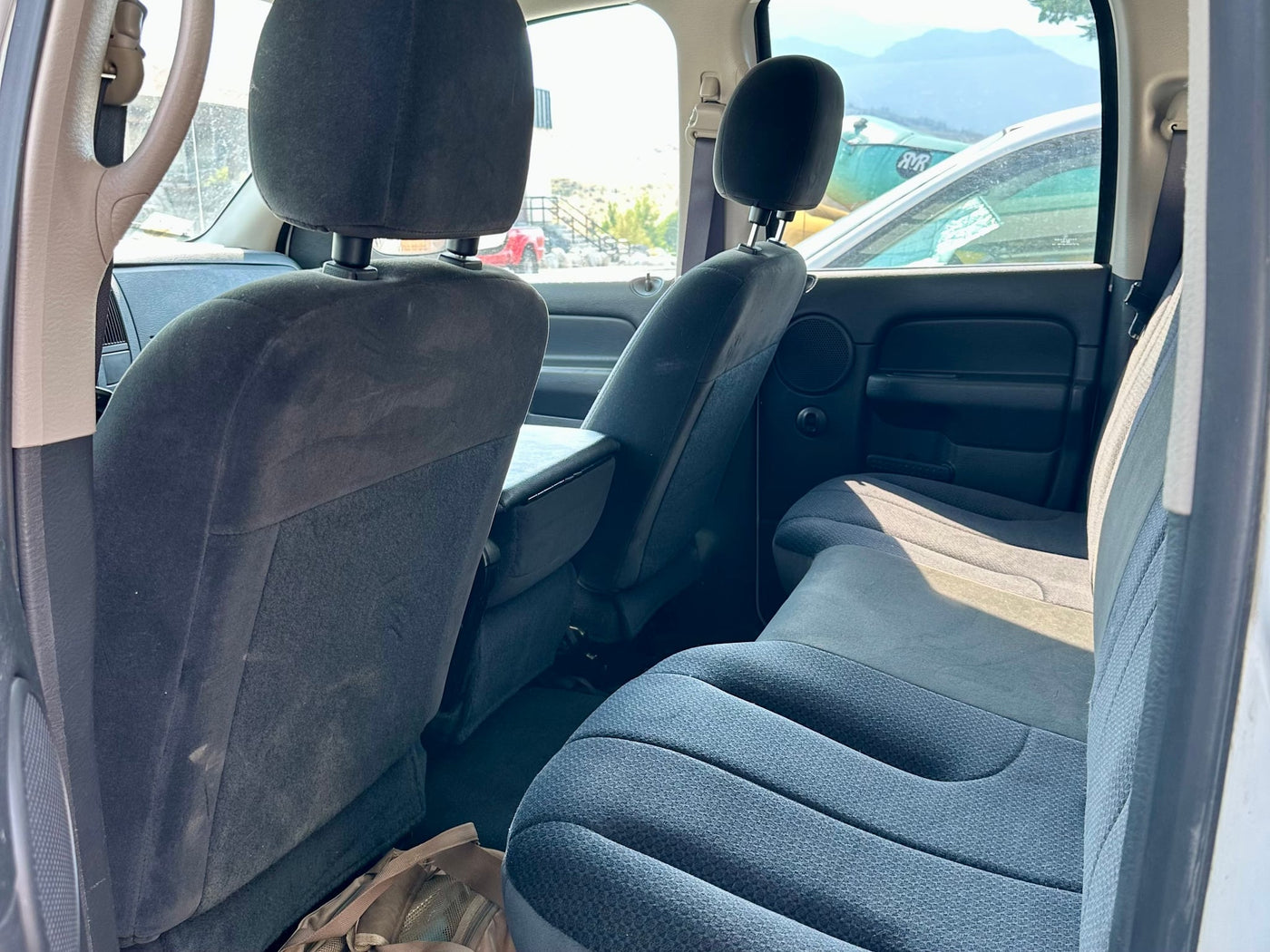  bench seating — photo 18