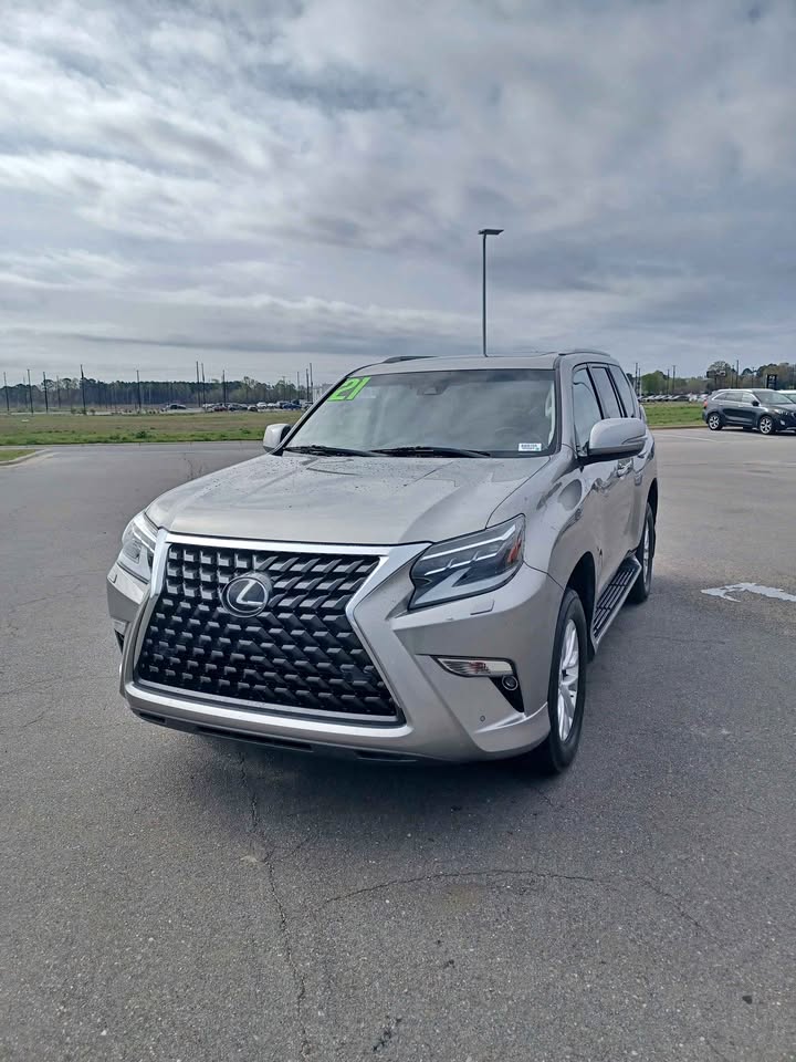 2021 Lexus GX GX 460 Luxury Sport Utility 4D in Goldsboro, NC (photo 1) — photo 1