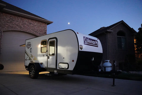 Luxury Minimalist 16’ Modern Travel Trailer overland rental