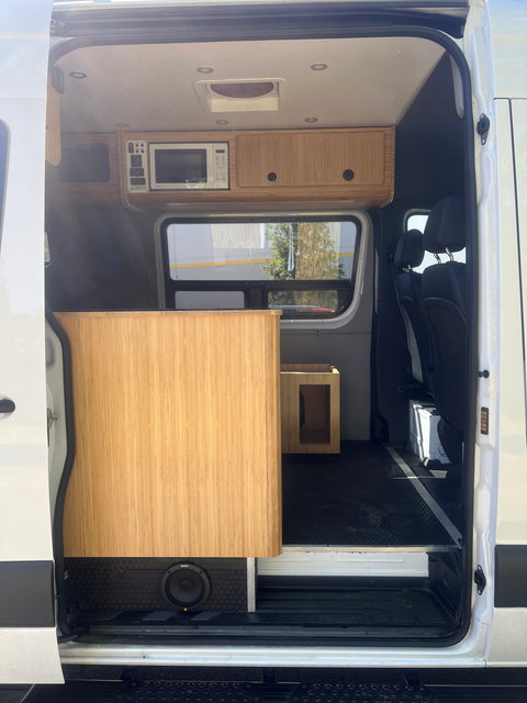"Adventure Awaits: Fully-Loaded Sprinter Van for Epic Road Trips" — photo 5