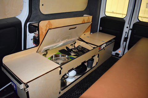 Voyager 2-Person Campervan — photo 3