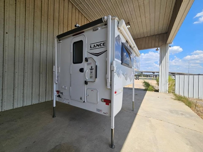 2021 LANCE 650 TRUCK CAMPER in Pearl, MS (photo 2) — photo 2