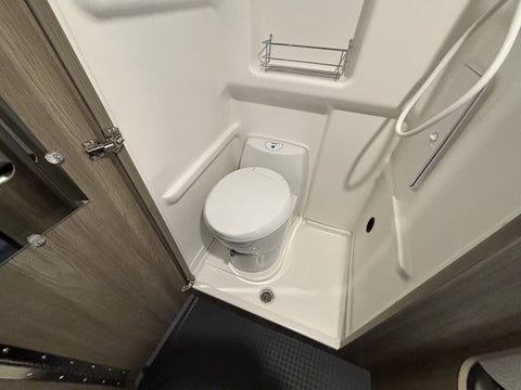 2025 Winnebago Solis NPF Yosemite ready — photo 3
