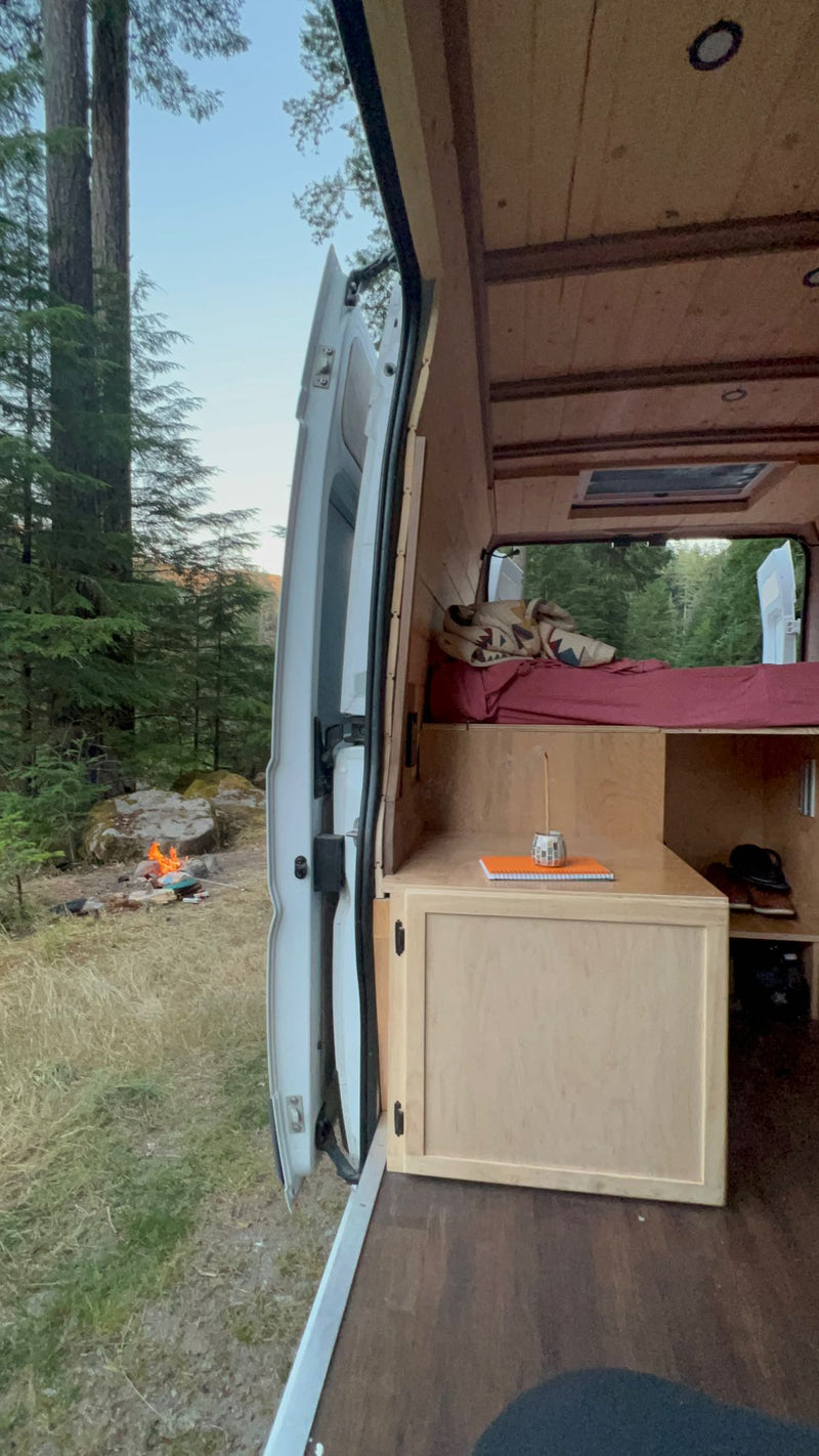 Cozy Cabin on Wheels Custom Build — photo 18
