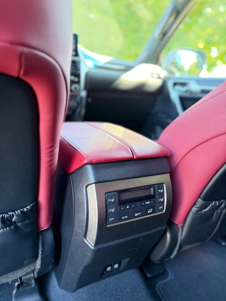 2022 Lexus GX · GX 460 Premium Sport Utility 4D in Boise, ID (photo 9)
