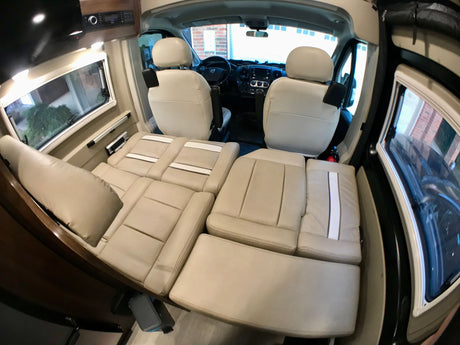 2020 Winnebago Travato 59GL (lithium, unlimited AC, pet friendly,sleeps 4)