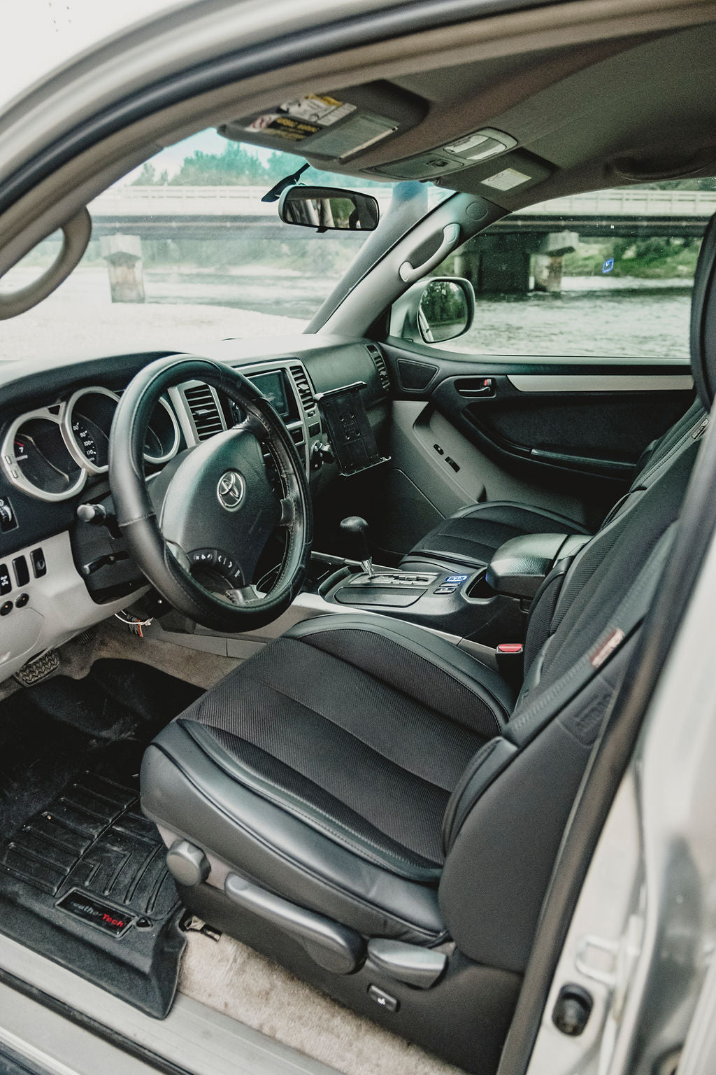 Ellie is a boondockers dream, 150 miles a day included! Overland Toyota T4R — photo 12
