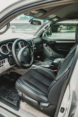 Ellie is a boondockers dream, 150 miles a day included! Overland Toyota T4R