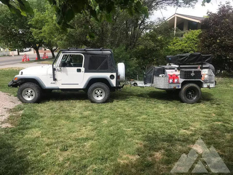 Overland trailer off-road jeep roof top tent