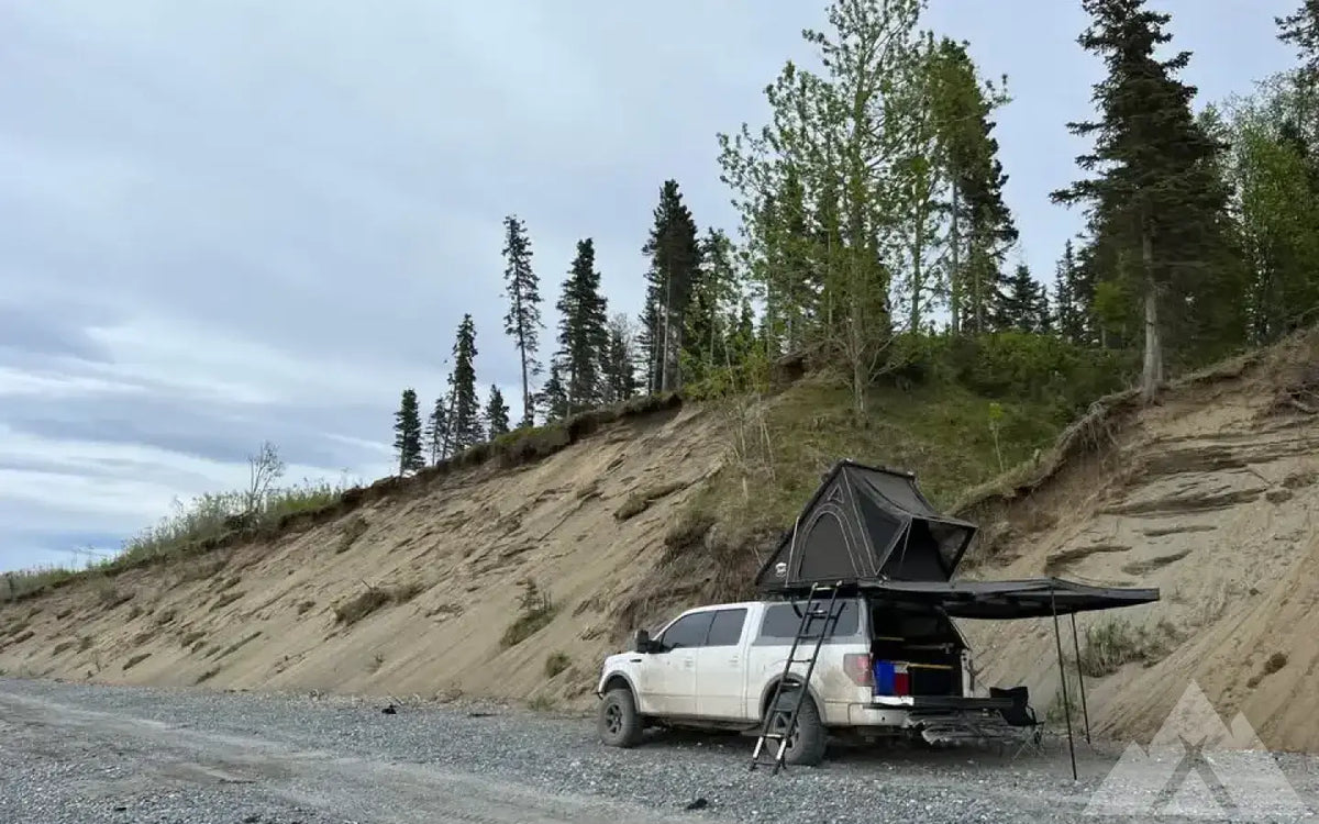 Overland Vehicle Systems 270 Awning — used camp awnings for sale (photo 4) — photo 4