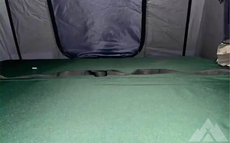 Overlanding Off-Road Roof Top Tent - 4 Person — used rooftop tents for sale (photo 3) — photo 3