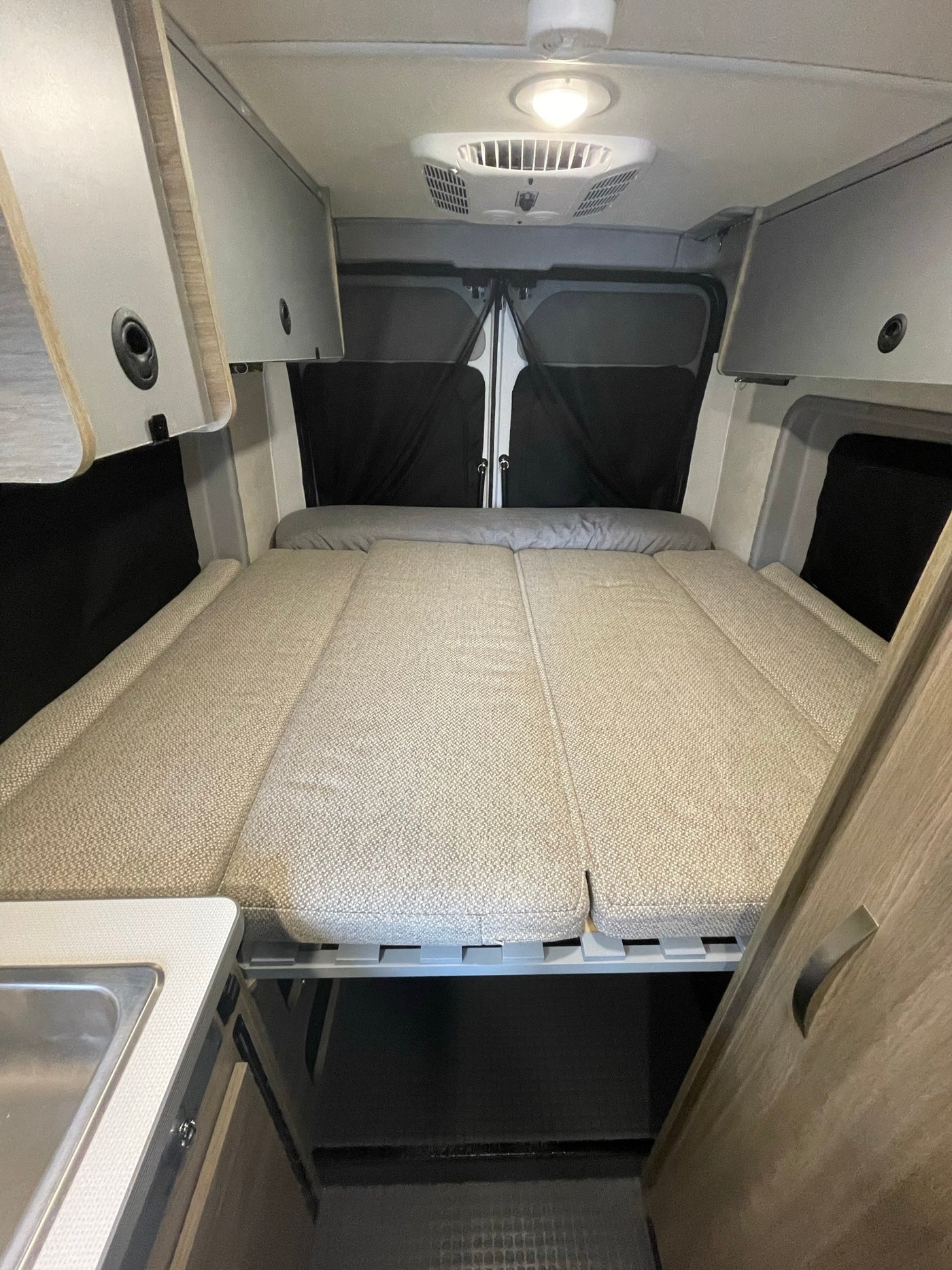 2021 Winnebago Solis 59PX — photo 15