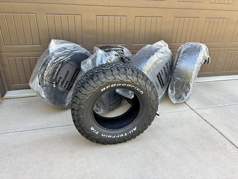 BFGoodrich 265/70R17 KO2 (five) in Golden, CO (photo 1)