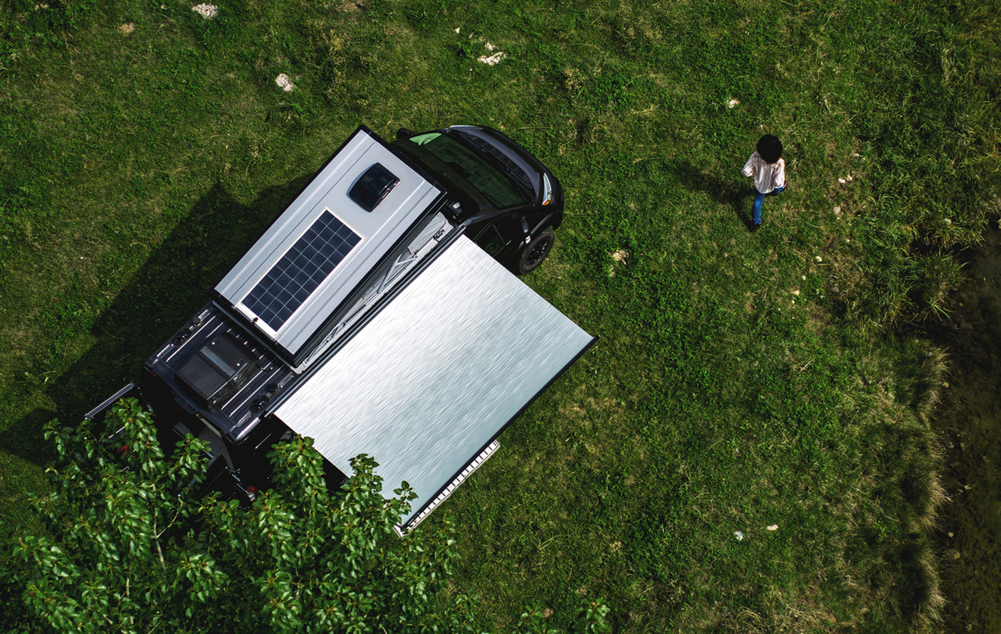 Luxury 2024 Airstream Rangeline  “Lama Lo” – Pop-Top Class B Van