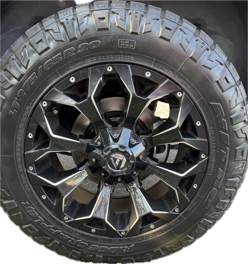Nitto Ridge Grappler LT275/65R20 (Used Tires) in Spokane, WA (photo 2) — photo 2