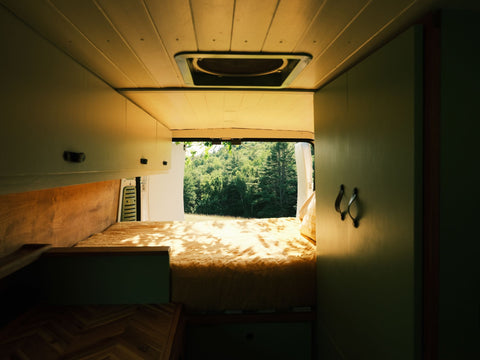 Top Notch Vans - Suzy - Sleeps and Seats 2! — photo 3
