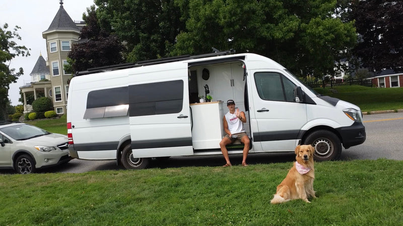 Custom Build Luxury Off-Grid Apartment on Wheels (Dog Friendly) — photo 10