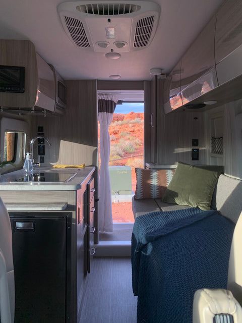 LIB Pinnacles Motor Coach | Bakersfield — photo 5