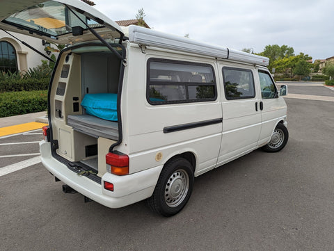 2001 Volkswagen Eurovan Winnebago overland rental