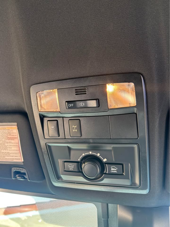 2018 Toyota Tacoma TRD Off-Road 4x4 in Canyon Lake, CA (photo 10) — photo 10