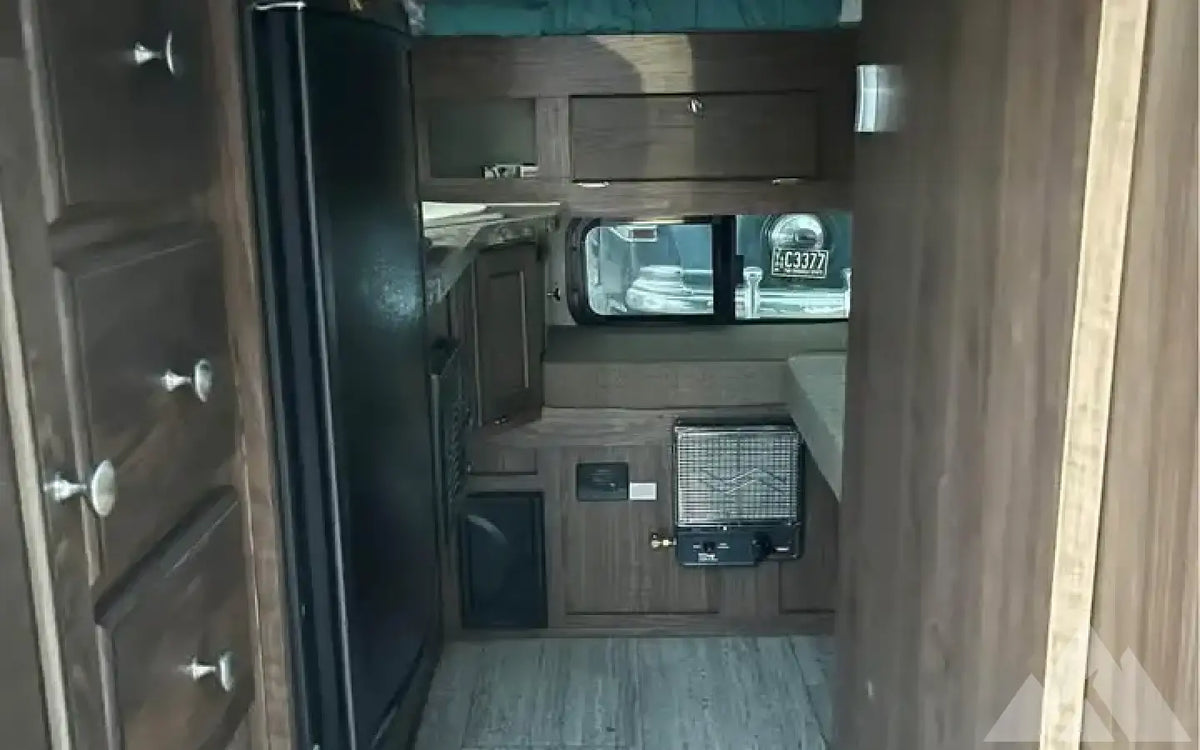Palomino Backpack camper ss-1251 — used for sale in Logan, UT (photo 4) — photo 4