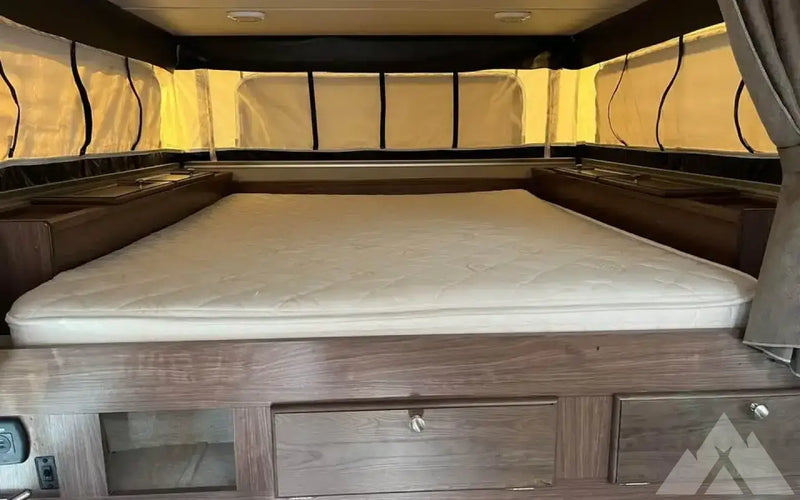 Palomino Backpack camper ss-1251 — used for sale in Logan, UT (photo 5) — photo 5