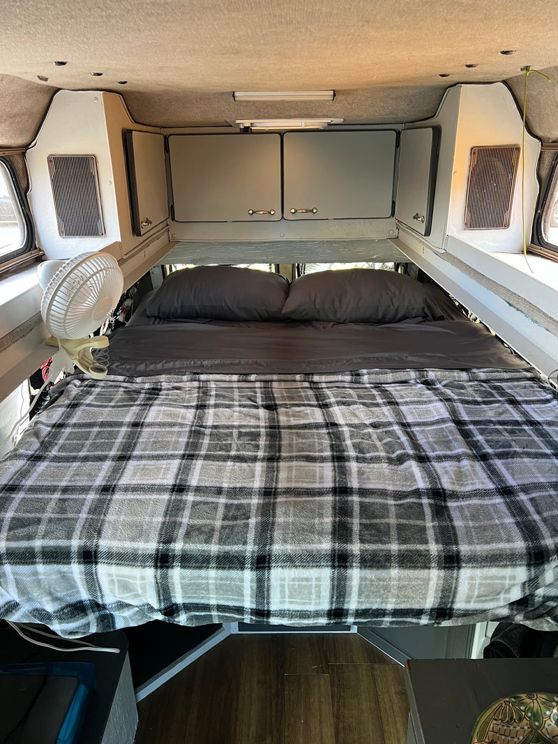  perfect for Hawaii adventures.|White adventure **rv rental** by the ocean & mountains — photo 10