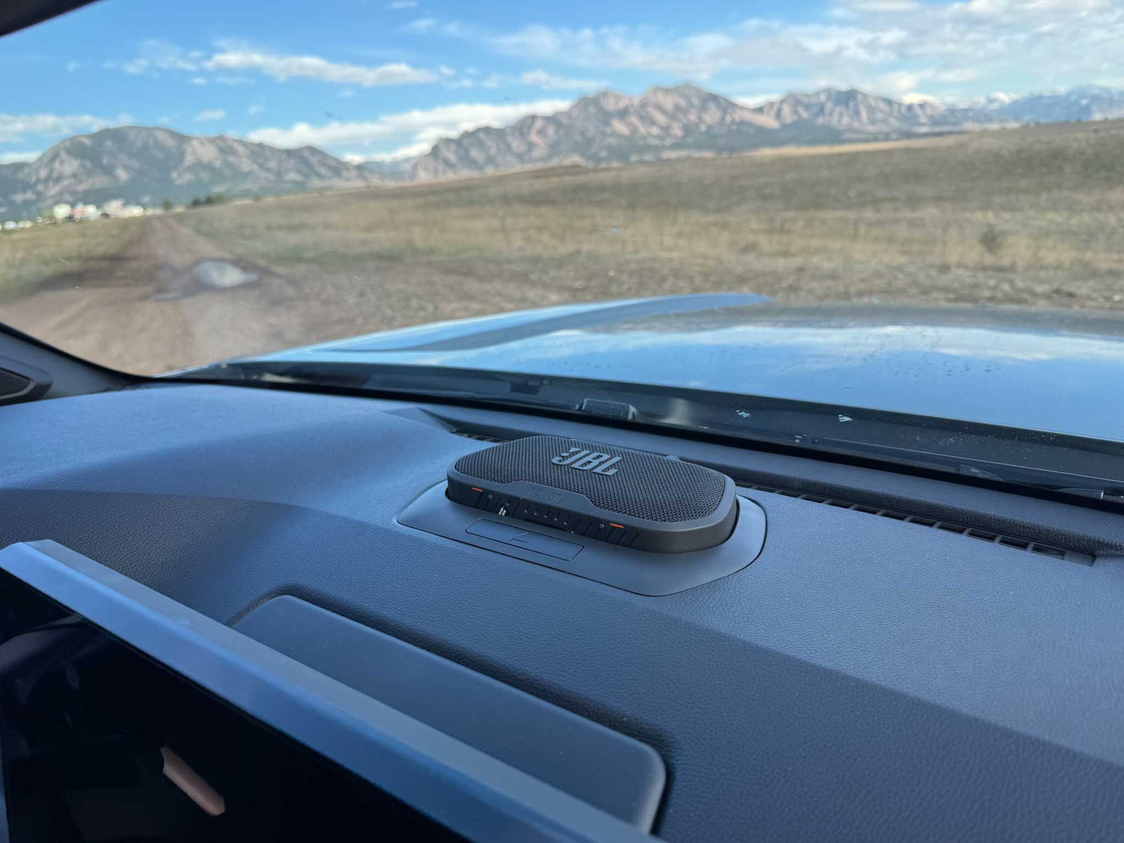 portable power station