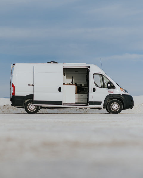 House Power Capability! Cozy 2021 Promaster-2500 overland rental