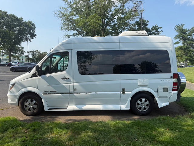 Agile SS_Class B Camper Van — photo 3