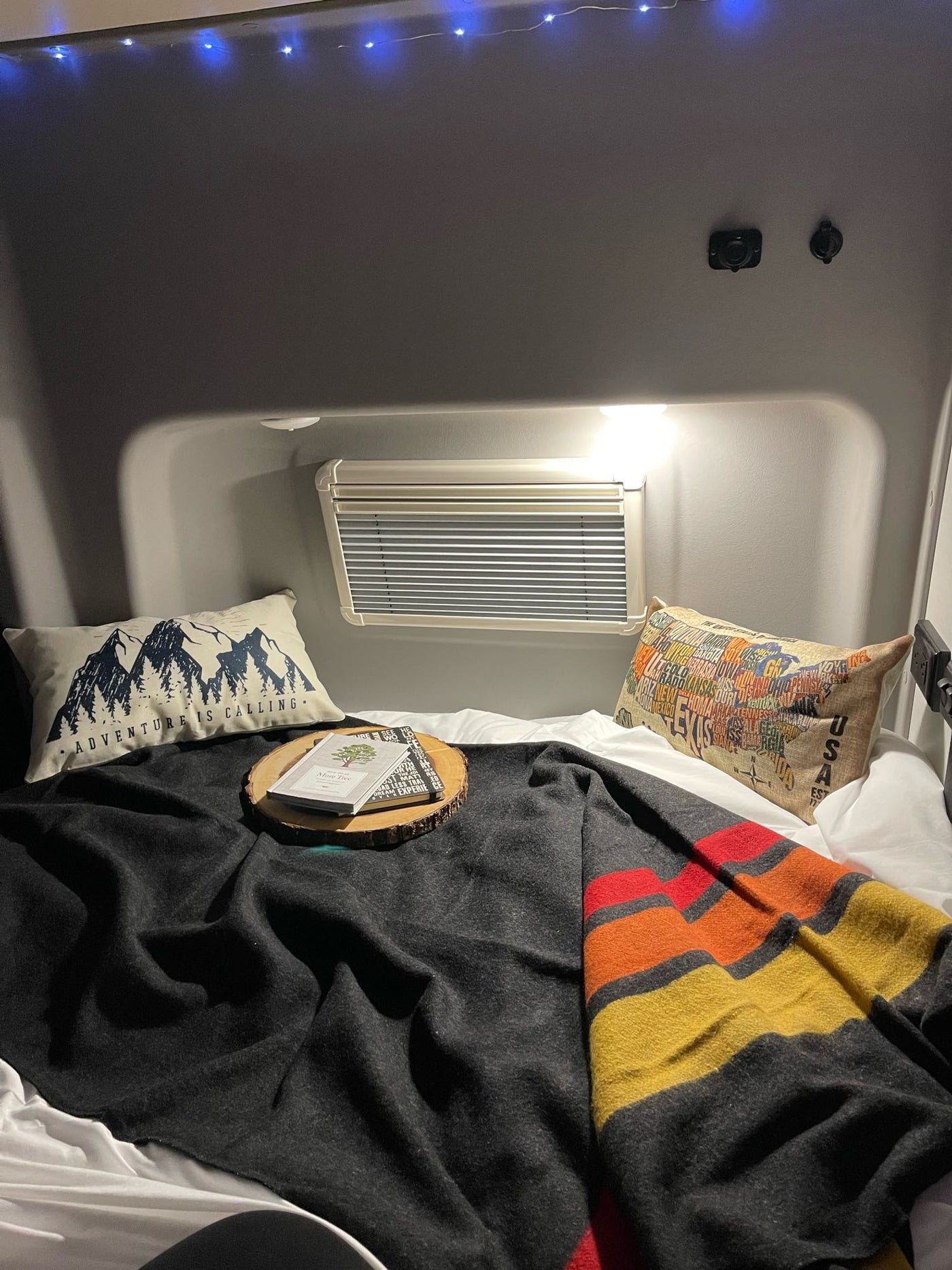 Extra Clean 2022 Winnebago Revel *Perfect* Couple's Getaway — photo 10