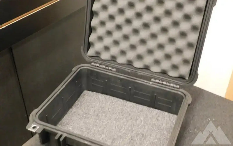 Pelican 1400 Lockable Hard Case — used cases & cargo boxes for sale (photo 3) — photo 3