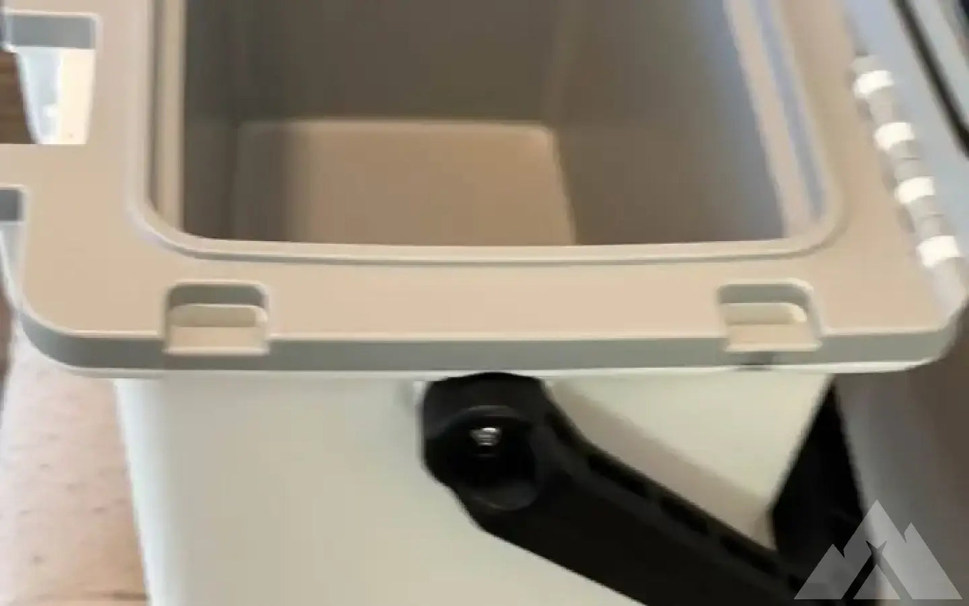 Pelican 14qt Cooler — used coolers & fridges for sale (photo 4) — photo 4