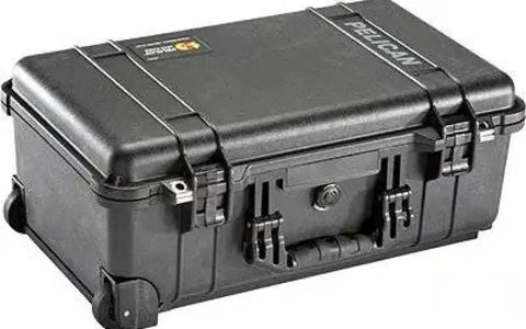 Pelican 1510 with foam - brand new