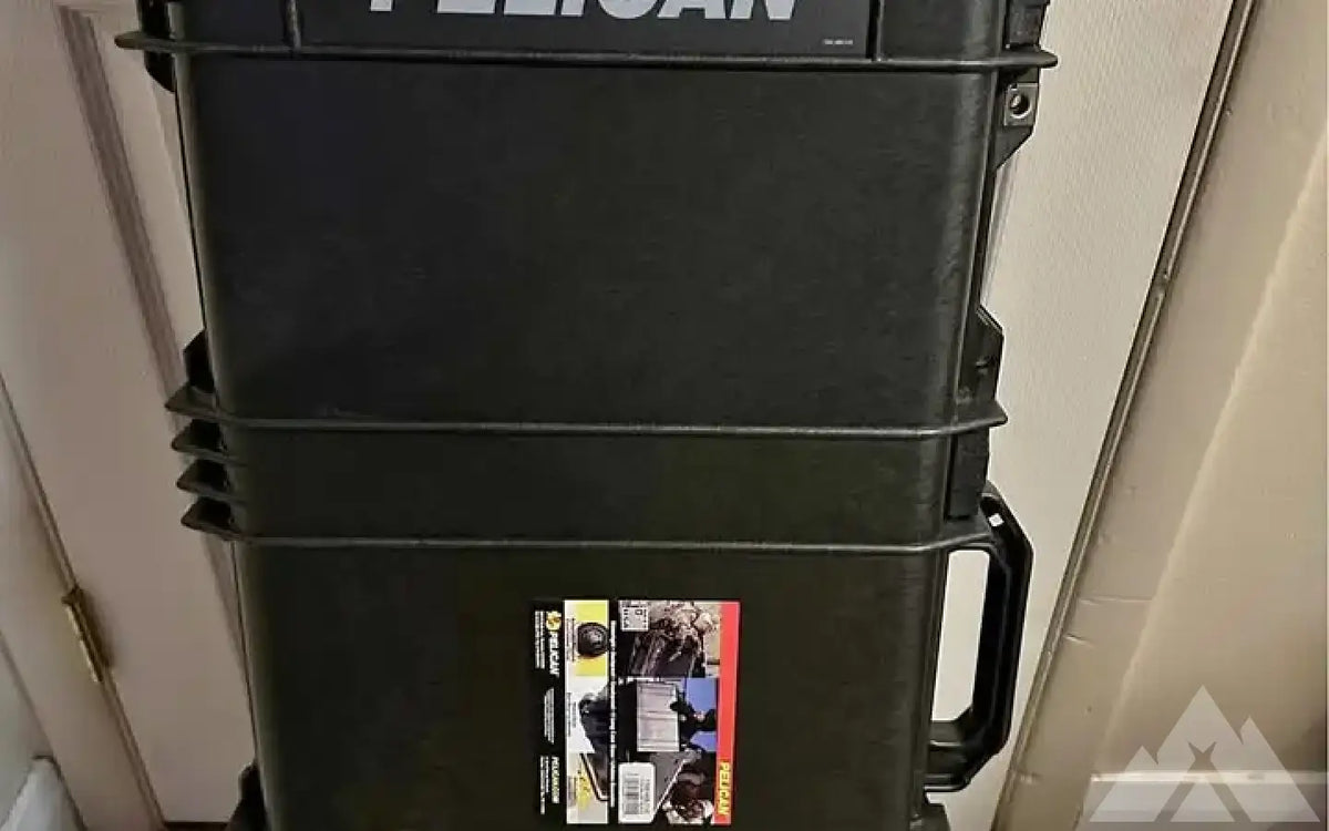 Pelican 1700 case — used cases & cargo boxes for sale — photo 1