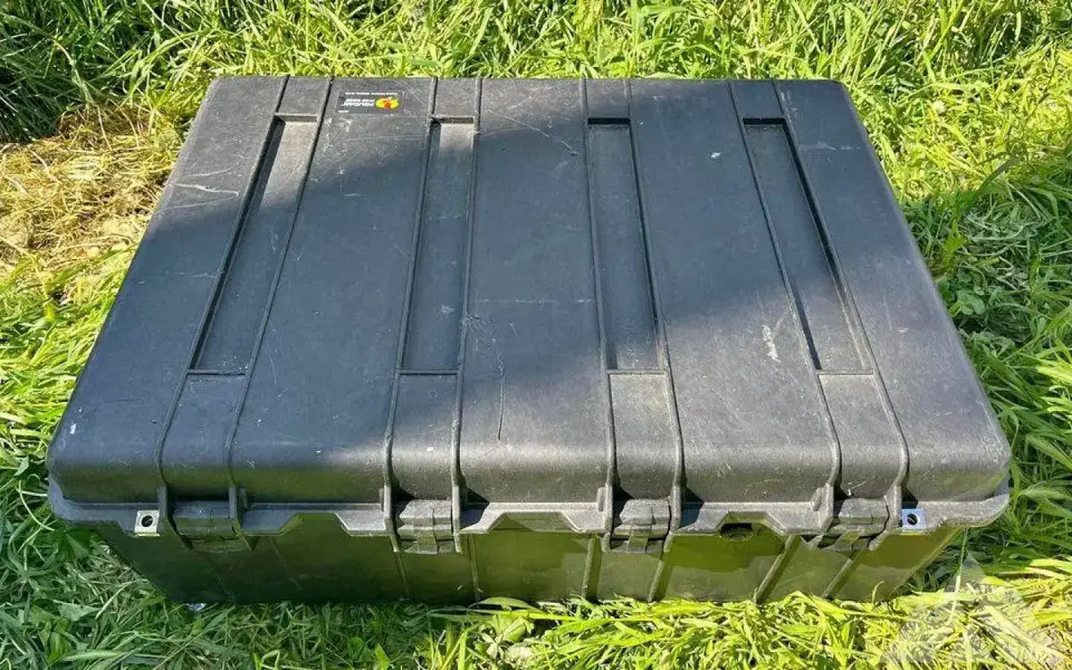 Pelican 1730 watertight travel case — used cases & cargo boxes for sale