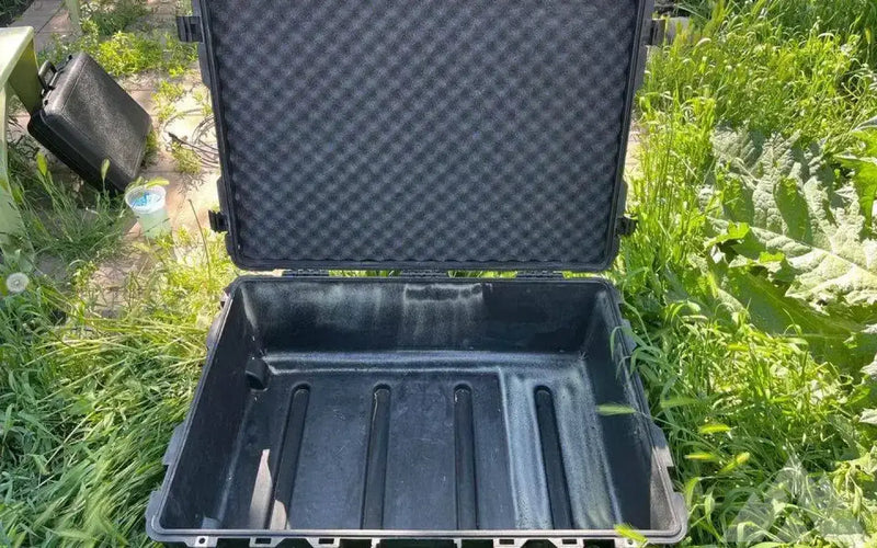 Pelican 1730 watertight travel case — used cases & cargo boxes for sale (photo 4) — photo 4