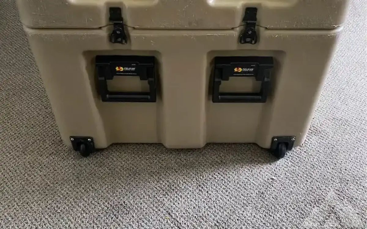 Pelican 472-463L-MM24 Pallet-Ready Case (Tan) — used cases & cargo boxes for sale (photo 4) — photo 4