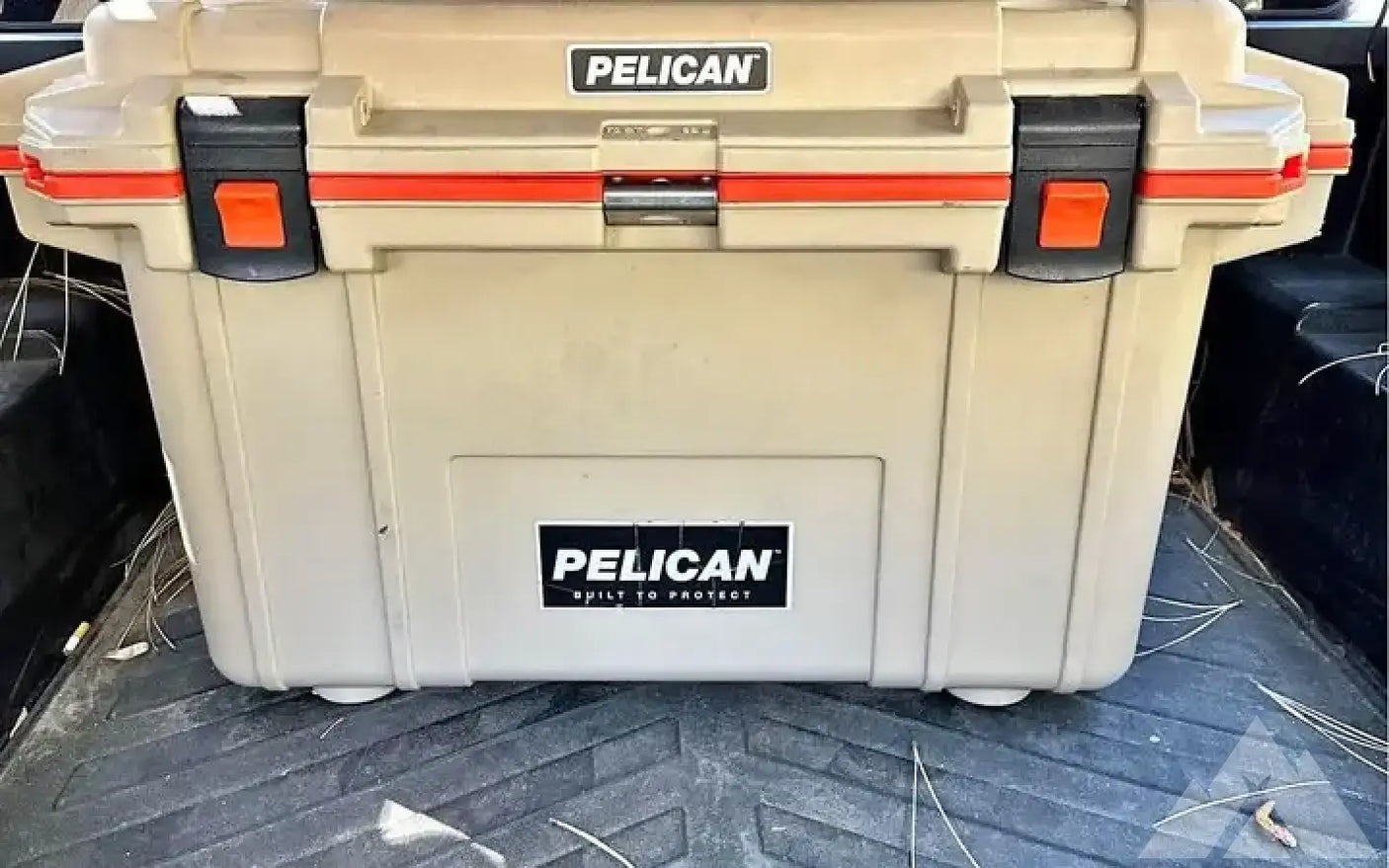 Pelican 75 qt cooler — used cases & cargo boxes for sale