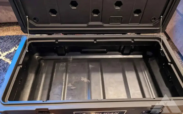 Pelican Cargo Box BX90R — used cases & cargo boxes for sale