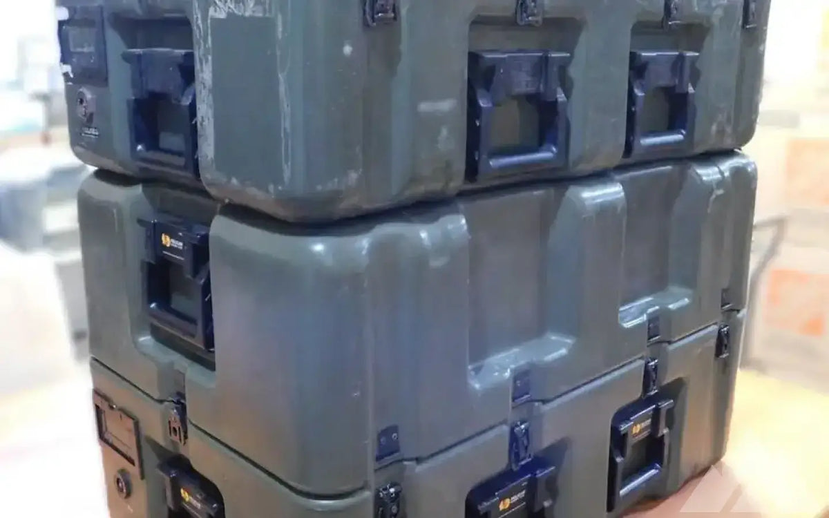 Pelican - Hardigg Military Hard Case - Low Profile — used cases & cargo boxes for sale (photo 5) — photo 5