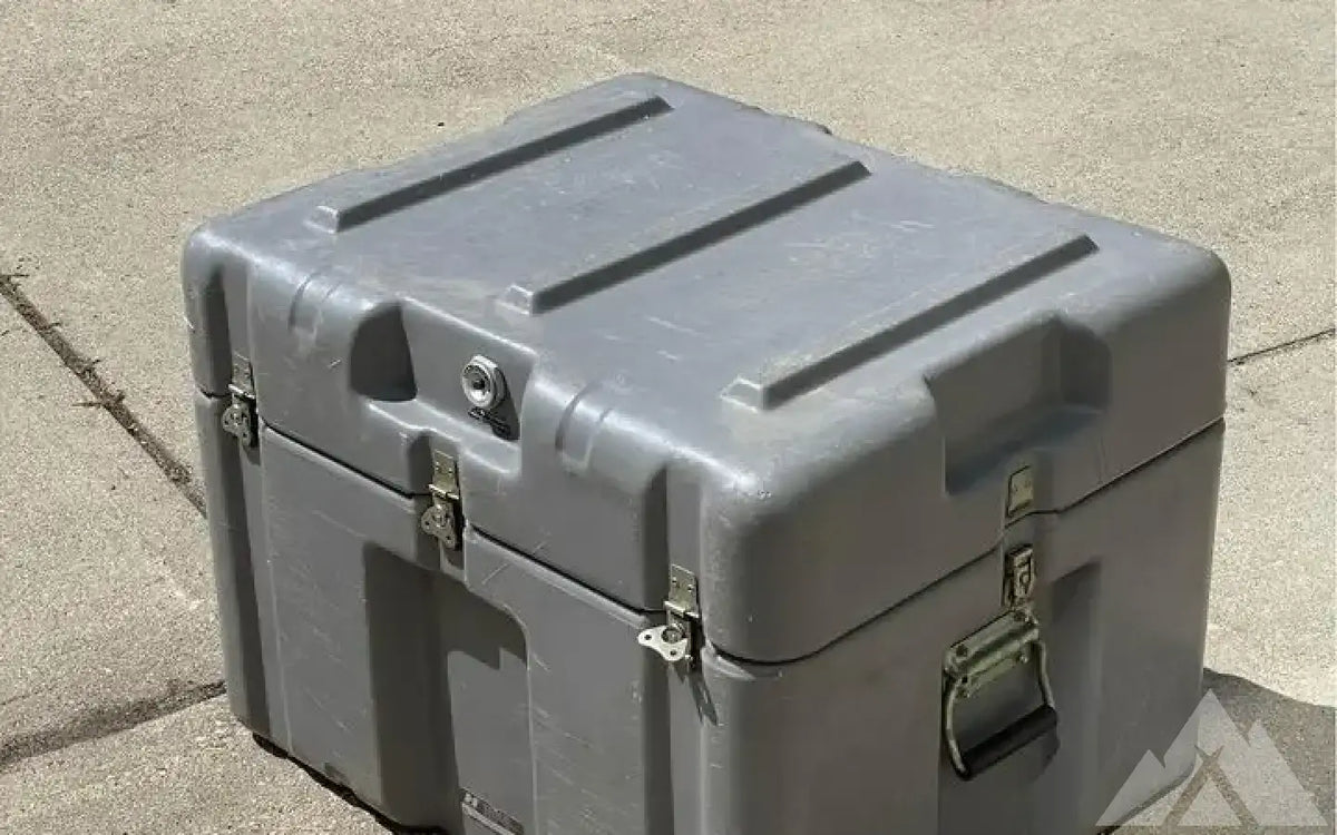 Pelican / Hardigg Military Rugged Case — used cases & cargo boxes for sale (photo 2) — photo 2