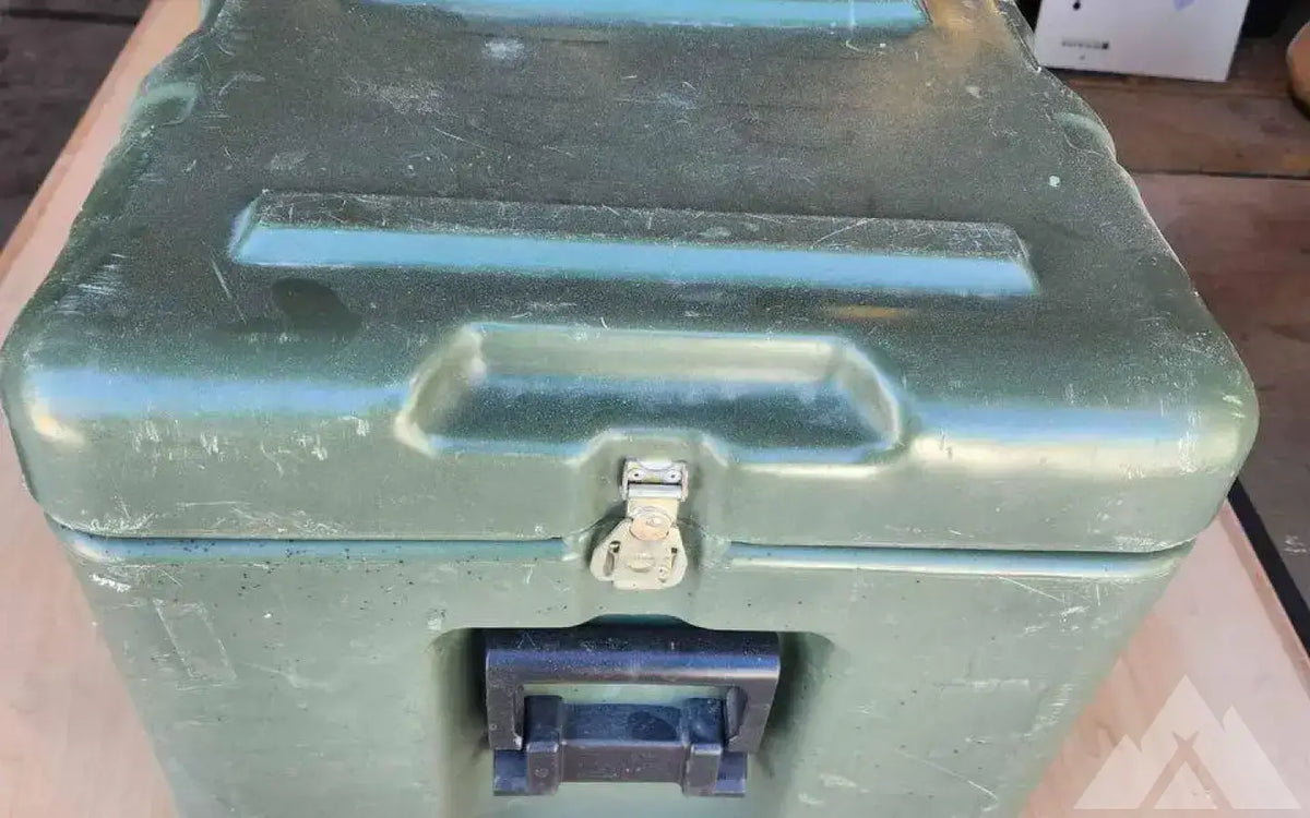 Pelican Hardrigg Military Hard Case — used cases & cargo boxes for sale (photo 4) — photo 4