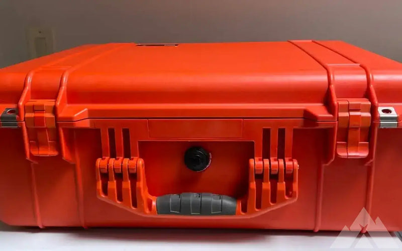 Pelican Protective Case 1600 Series Orange — used cases & cargo boxes for sale (photo 3) — photo 3