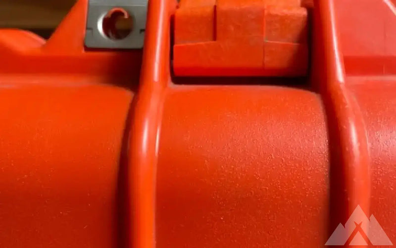 Pelican Protective Case 1600 Series Orange — used cases & cargo boxes for sale (photo 10) — photo 10