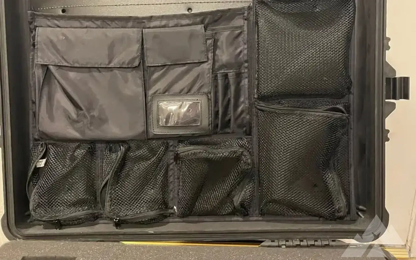 Pelican Protector Case 1620 Wheeled with foam — used cases & cargo boxes for sale (photo 4) — photo 4