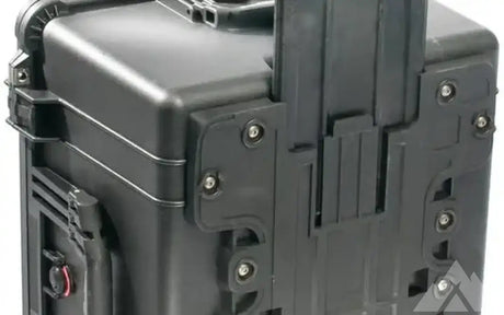Pelican Protector Case 1620 Wheeled with foam — used cases & cargo boxes for sale (photo 2)