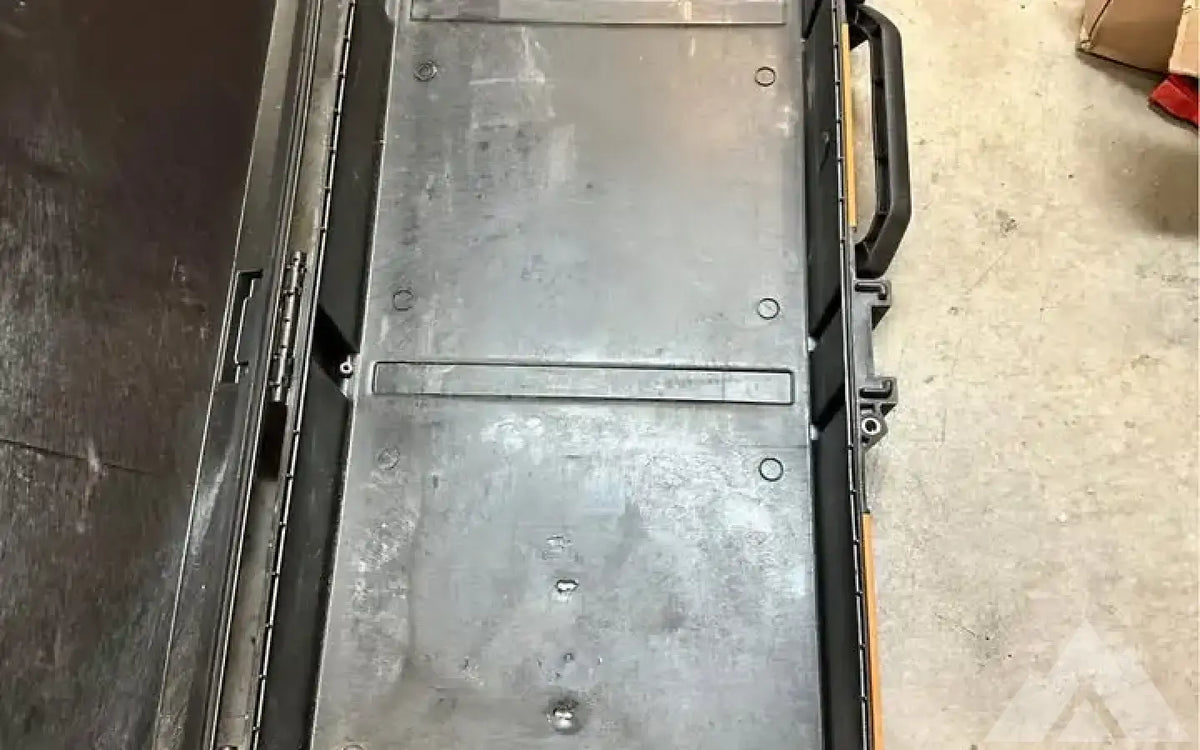 Pelican Vault Tactical Rifle Case — used cases & cargo boxes for sale (photo 5) — photo 5