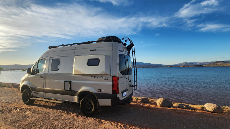 2024 4WD Winnebago Revel 44E "Jane" Unlimited Miles Mighty 5 + Starlink — photo 14