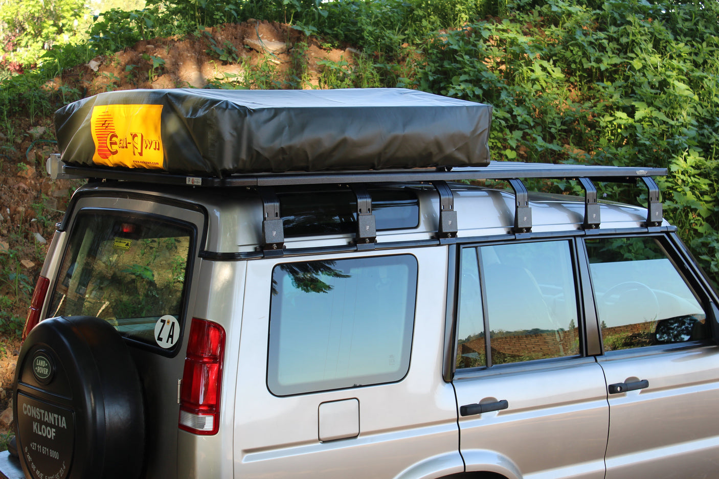Land Rover Discovery 1/2 K9 Roof Rack Kit — Equipt Expedition Outfitters (photo 2)